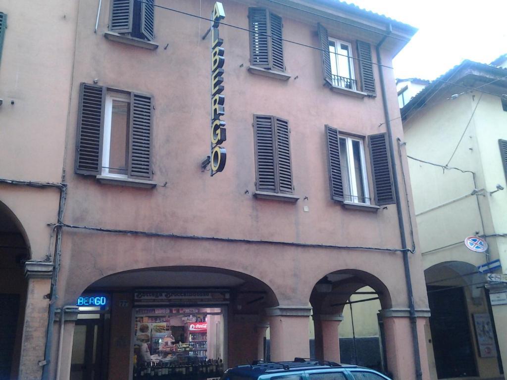 Hotel Perla Bologna Luaran gambar