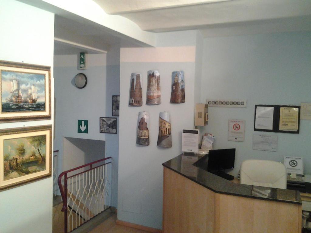 Hotel Perla Bologna Luaran gambar